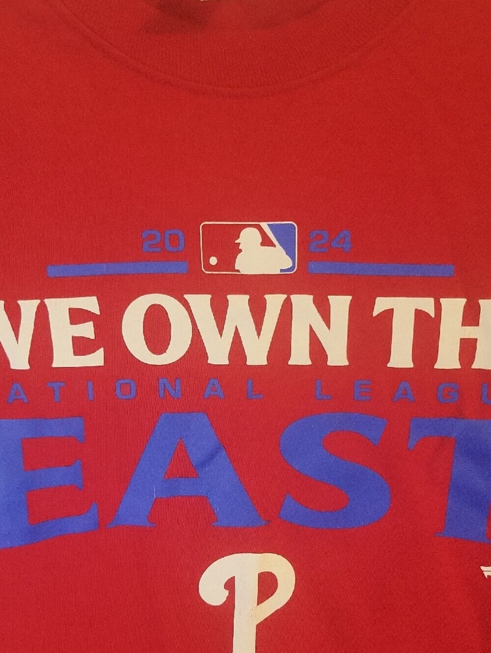 MLB Philadelphia Phillies Red Graphic 'We Own The East' Tee - Picture 7 of 7